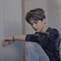 Jung Jisung • Prince JS