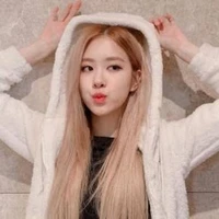 Anggira Amanda