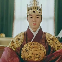 Lee Minho Elizabeth( Raja)