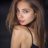 Evelyn Luz