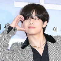 Taehyung 🍁
