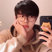 eneko (amigo de elliot)20 años