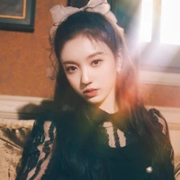 Kang Yeseo