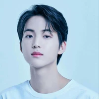EUNHW ERREN REVANDRA ; anak ke 5