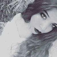 Angie Asesora