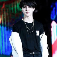 จีมิน😎