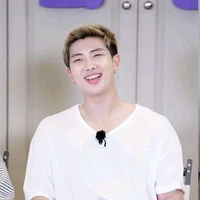 ม่อน
