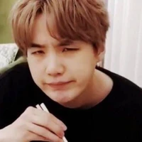 Yoongi~🐱🐱