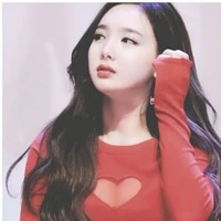 nayeon |istri kevin|jalang|