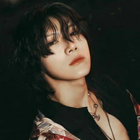 Ten / Mama