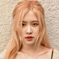 Rose lyna Sanwitd