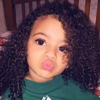 Mirella Roux Moore(filha)