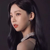 Karina Nadila A.O