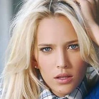 tania castillo 20 años