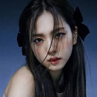ซูซิ(รุ่นพี่คนสนิทของนางเอก)