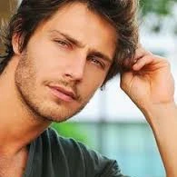 Jonathan Torres ( meio irmão 26anos) Vic