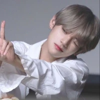 ลู่ฟาง [ นายเอก ]