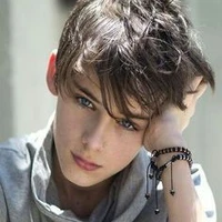 Asim ( 10 años)