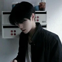 ไกด์(มือขาวพระเอก)