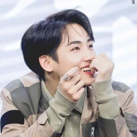 Winwin (Mom Jisung)