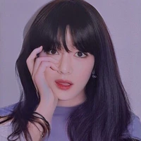 taina/kembaran taehyung