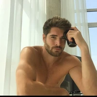 Andrés Catalán (28) ceo