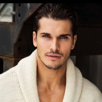 Marco Villanueva (29)