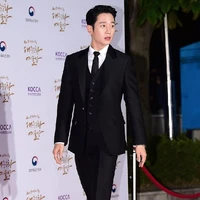 Park jayun( y/n