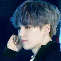 • MIN YOONGI •