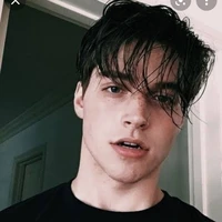 James William friend of male lead