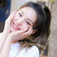 Cleo Grizelle ( sahabat aca dari kecil )