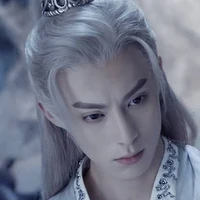 อวี้ฉือหลงเหยียน(เจ้ามังกร)