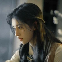 ชานม🥀 (นางเอก)