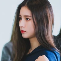 Min Hyura