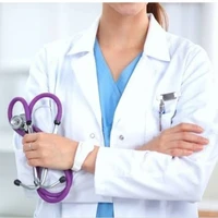 dokter perempuan