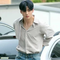 leo andrian (kakak ke-1)