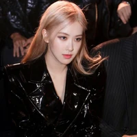 Jung (Park) Chae Young / Rose