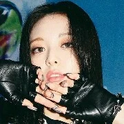 SHIN YUNA