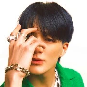 LEE JENO
