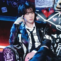 Kim raditya(kakak ke 2 naura)
