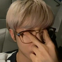 นักเขียน