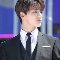 riyan (kakak 13)