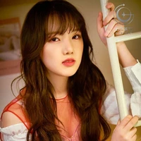 Yerin ( istrinya Taehyung)