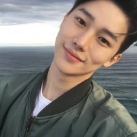ลอนไฮย   พ่อนางเอก