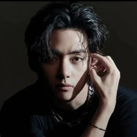 V [Victor]