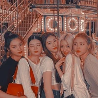 ITZY [Friends]