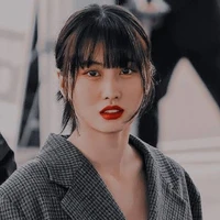 Momo [Bestie]