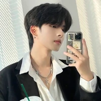 โซน(พระเอก)