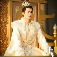 ฮ่องเต้ฟางจูน(พระเอก🏵️)