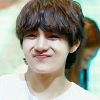 Taehyung Vrezicho/ Tata